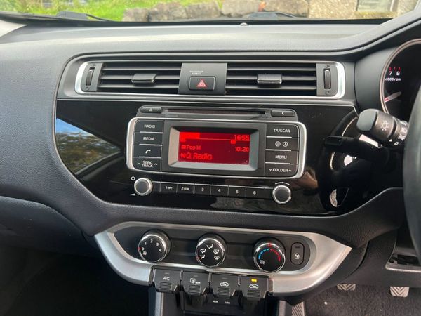 2015 (152) Kia Rio SR7 1.25 Petrol 348351341