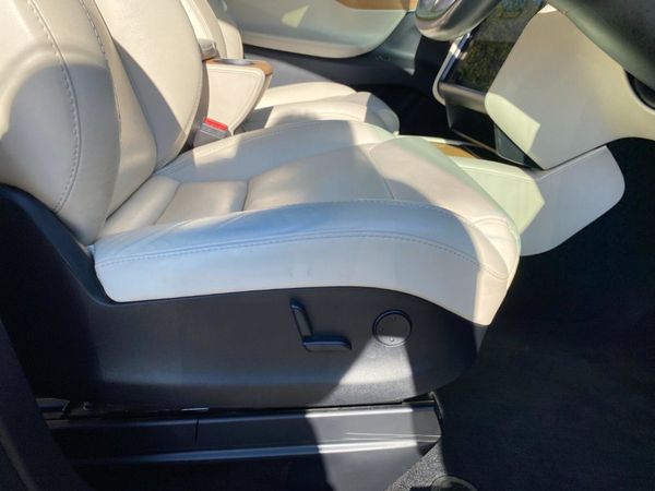 2019 Tesla Model X 100D Long Range 7 Seater 348351429