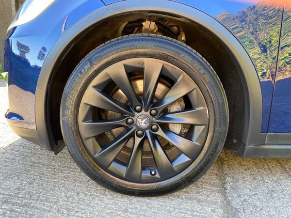 2019 Tesla Model X 100D Long Range 7 Seater 348351421