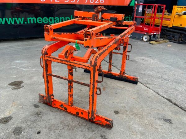 2018 EICHINGER BRICK / BLOCK GRAB......184v. 348370187