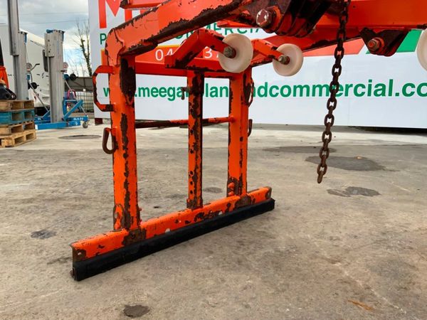 2018 EICHINGER BRICK / BLOCK GRAB......184v. 348370181