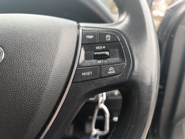 Hyundai i30 Classic 1.6d 348434364