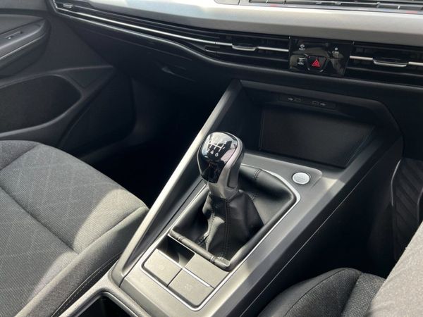2021 Volkswagen Golf Life 2.0 TDI- New Alloys Kit 348437685