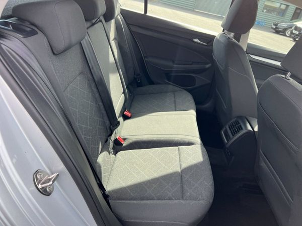 2021 Volkswagen Golf Life 2.0 TDI- New Alloys Kit 348437686