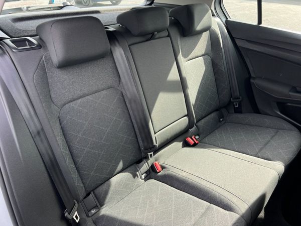 2021 Volkswagen Golf Life 2.0 TDI- New Alloys Kit 348437688