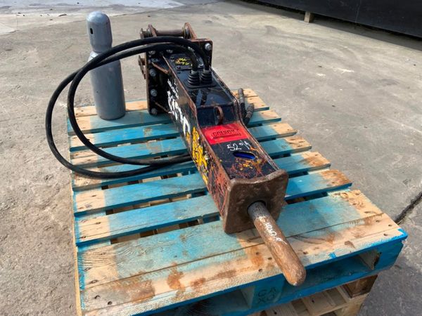 2022 JCB Hm018t BREAKER....35mm PINS....297v 348509869