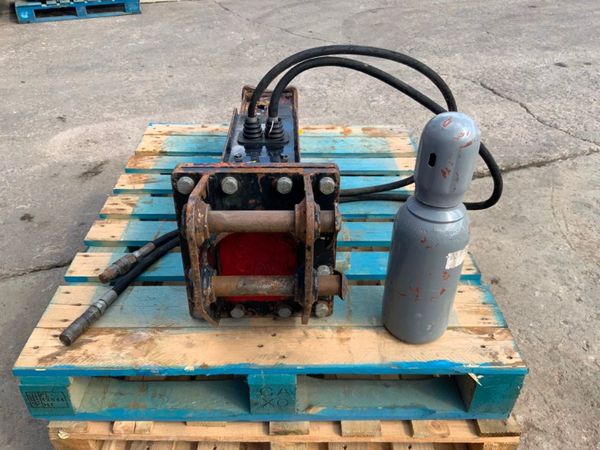2022 JCB Hm018t BREAKER....35mm PINS....297v 348509862
