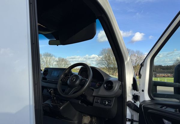 2021 MERCEDES-BENZ SPRINTER Curtainside 348556128