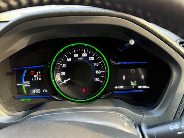 2015 Honda Vezel(HRV)1.5 hybrid auto,41K KM 348551809