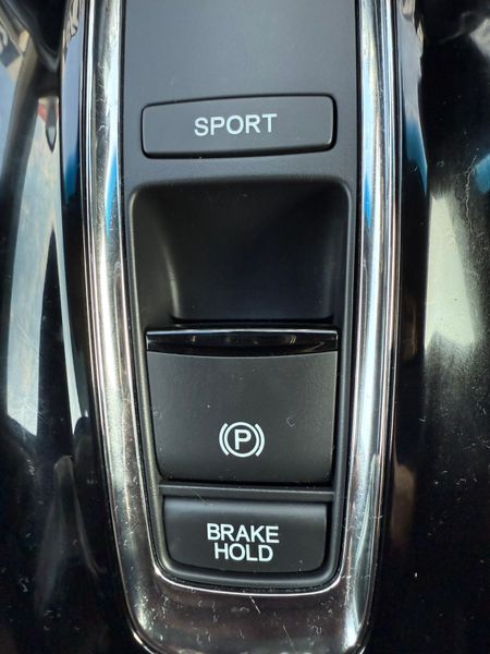 2015 Honda Vezel(HRV)1.5 hybrid auto,41K KM 348551814