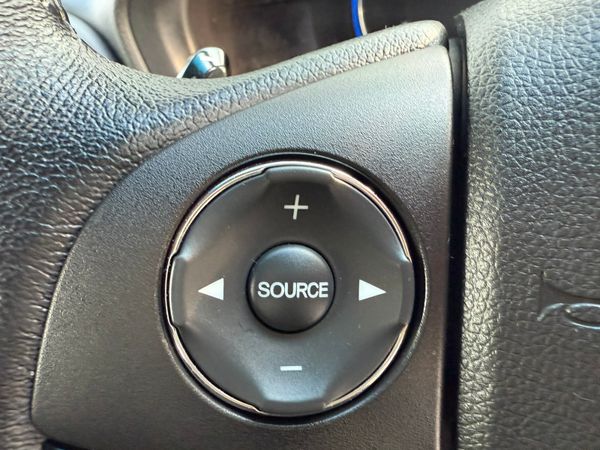 2015 Honda Vezel(HRV)1.5 hybrid auto,41K KM 348551811