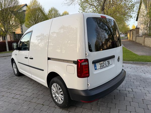 Volkswagen Caddy 2020 102HP 1 owner from new 348601812