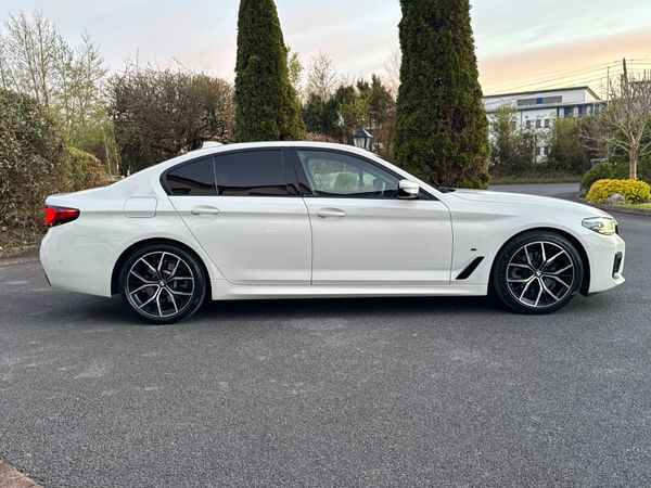 Stunning BMW 520d LCI M Sport! 348623614