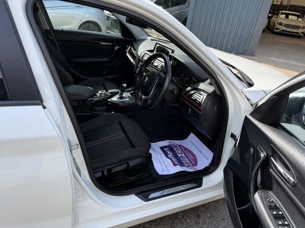 BMW 1-Series 2015/ Automatic/ Reverse Camera/Sport 348661047