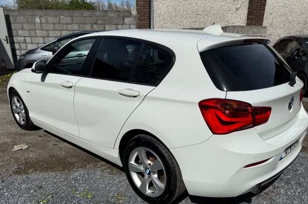 BMW 1-Series 2015/ Automatic/ Reverse Camera/Sport 348661048
