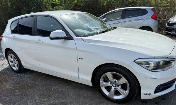 BMW 1-Series 2015/ Automatic/ Reverse Camera/Sport 348661052