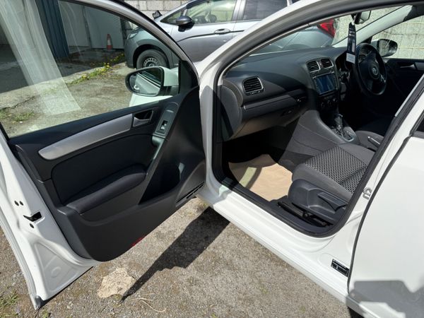 Volkswagen Golf 2013/Automatic/ Reverse Camera 348662591