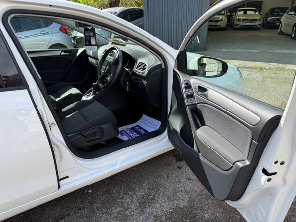 Volkswagen Golf 2013/Automatic/ Reverse Camera 348662618
