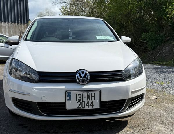 Volkswagen Golf 2013/Automatic/ Reverse Camera 348662624