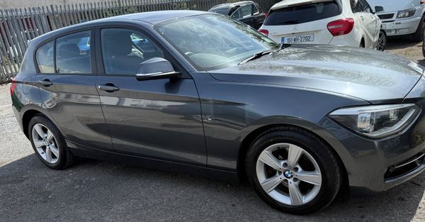 BMW 1-Series 2014/ Sport/Reverse camera 348663719
