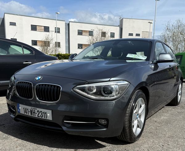 BMW 1-Series 2014/ Sport/Reverse camera 348663738