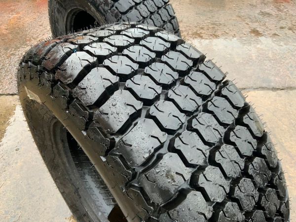 14 / 17.5 GALAXY LGP LAWN TYRES.......656k. 348673753