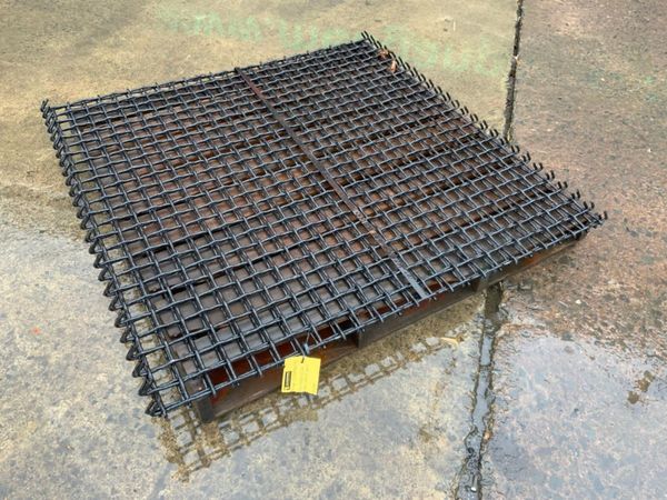 UNUSED FINLAY SCREENER MESH SHEETS.....569-2. 348704757