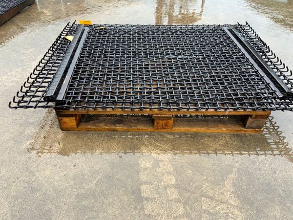 UNUSED WOVEN WIRE SCREENER MESH......569-2. 348705502