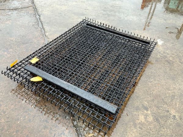 UNUSED WOVEN WIRE SCREENER MESH......569-2. 348705766