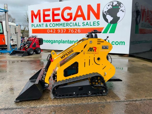 COMPACT SKID STEER TRACKED LOADER.....1101K 348722014