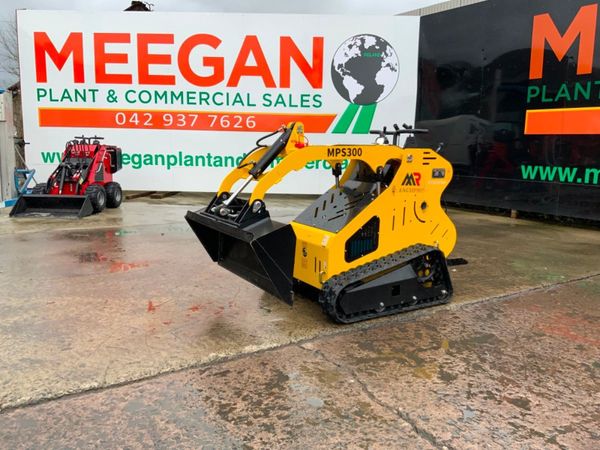 COMPACT SKID STEER TRACKED LOADER.....1101K 348722032