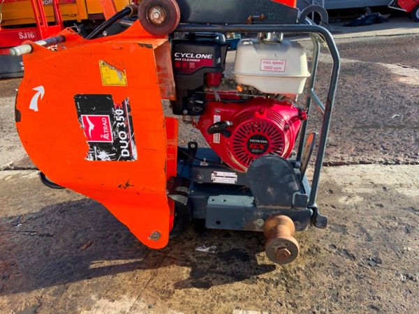 2021 ALTRAD 350x TWIN BLADE ROAD SAW.......950t. 348818453
