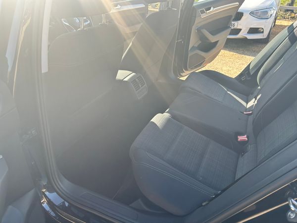 VW PASSATT SE NAV 1.6 TDI 348813455