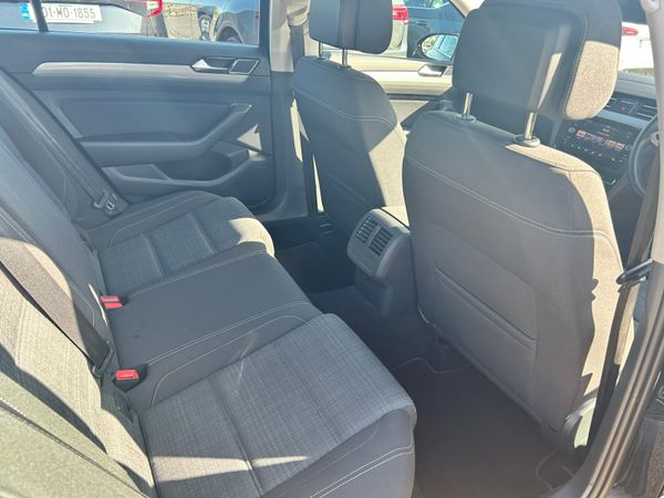 VW PASSATT SE NAV 1.6 TDI 348813453