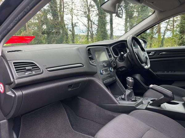 2021 Renault Megane  1.5 Blue dCi 115 Play GC 348866743