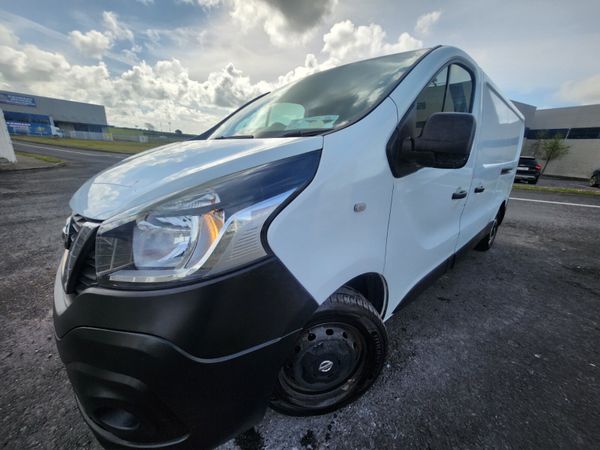 NISSAN NV300 , NEW CVRT , 10900 STRAIGHT PRICE! 348868015