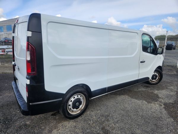 NISSAN NV300 , NEW CVRT , 10900 STRAIGHT PRICE! 348868017