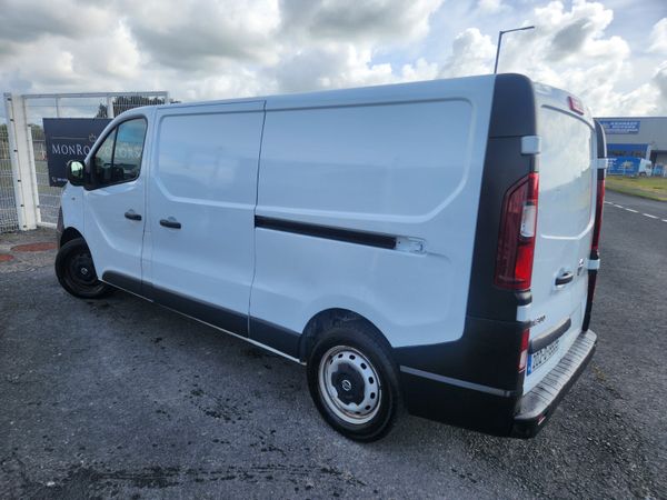 NISSAN NV300 , NEW CVRT , 10900 STRAIGHT PRICE! 348868013