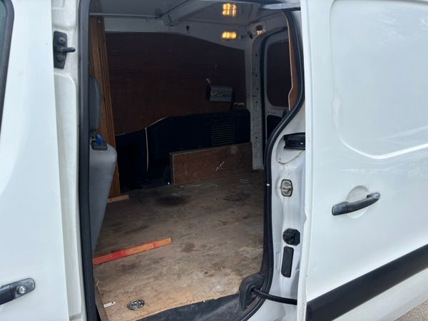 3 Seater Citroen Berlingo DOE Tax Warranty 348868311