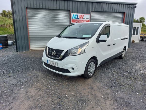 Nissan NV300 211 2.0L Mint van-Price includes Vat 349062186