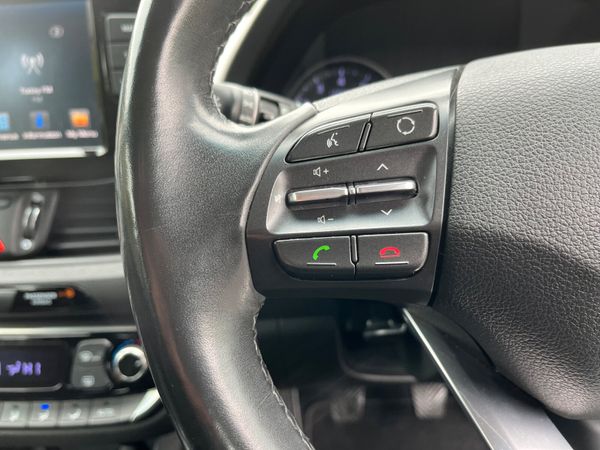 Hyundai i30 1.0 T-GDI Deluxe Plus 349504613