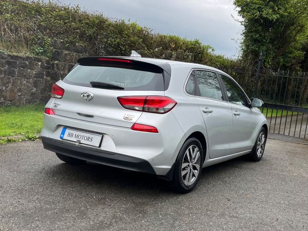 Hyundai i30 1.0 T-GDI Deluxe Plus 349504638