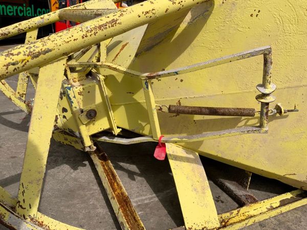 2000lts EICHINGER CONCRETE SKIP.......1561.... 349534520