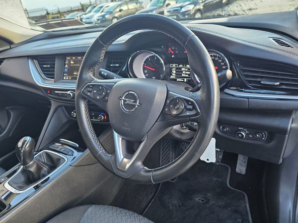 OPEL INSIGNIA 1.6D // NEW TIMING CHAIN AND CLUTCH 349532089