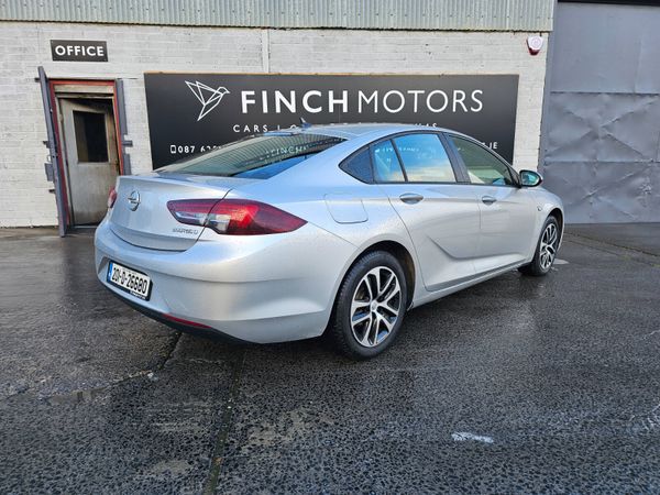 OPEL INSIGNIA 1.6D // NEW TIMING CHAIN AND CLUTCH 349532109