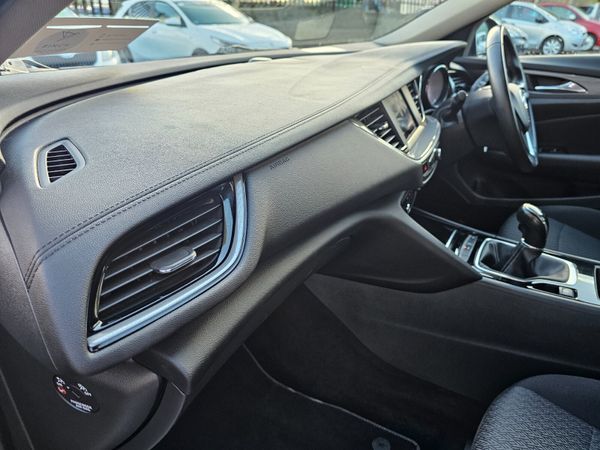 OPEL INSIGNIA 1.6D // NEW TIMING CHAIN AND CLUTCH 349532102