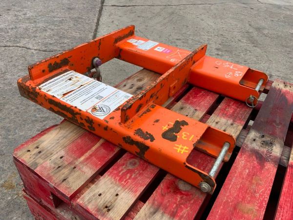 2023 INVICTA FORK LIFT CRANE ATTACHMENT...1374. 349541442