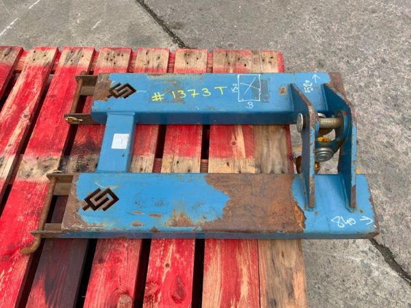 CONQUIP FORK LIFT  HOOK ATTACHMENT.......1373t. 349554614