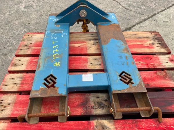 CONQUIP FORK LIFT  HOOK ATTACHMENT.......1373t. 349554612