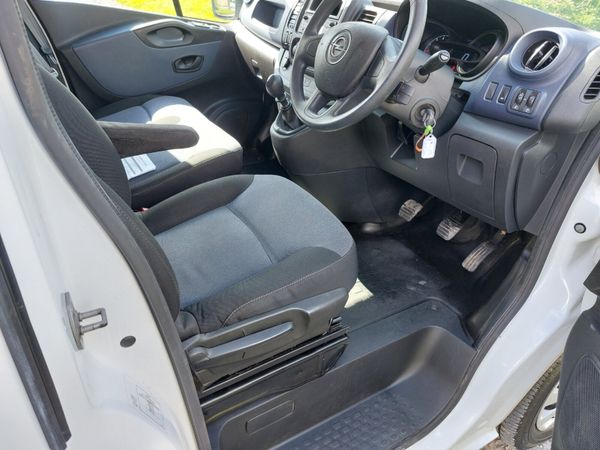 Opel Vivaro 191 LWB Mint Van....Price includes Vat 349594239